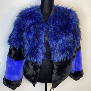 Electric Blue 🟦 and Black ⬛️ faux fur bomber size S (small) from Forever21